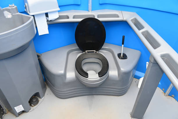 Best Construction site porta potty rental  in Milton, WI